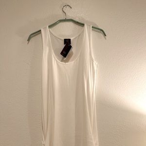 White cotton and spandex dress.